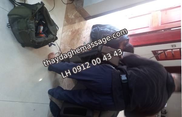 Thay một bộ da ghế massage giả da simili giá bao nhiêu tiền 