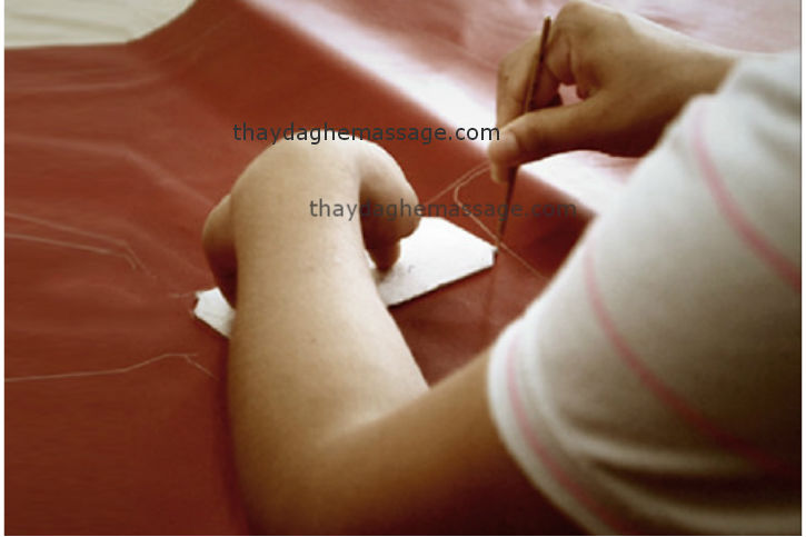 Thay áo da ghế massage ở quận Bình Thạnh